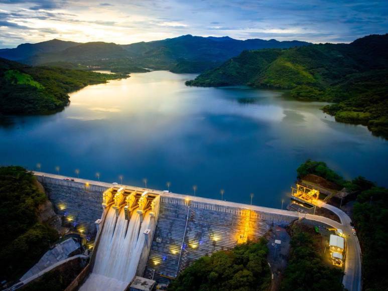 Así es la Central Hidroeléctrica 3 de Febrero inaugurada en El Salvador