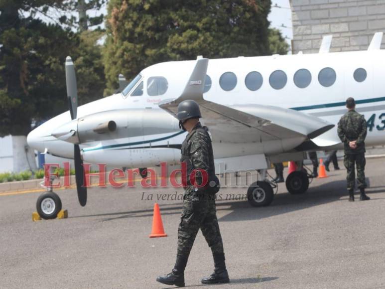 Fotos de la aeronave de la DEA que extraditó a JOH a EEUU