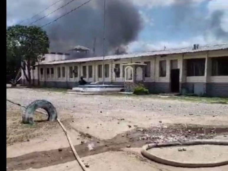 Las primeras imágenes que deja incendio tras amotinamiento en Centro Penal de Comayagua