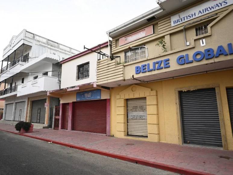 Belice se prepara para embate del huracán Lisa tras su paso por zona insular de Honduras