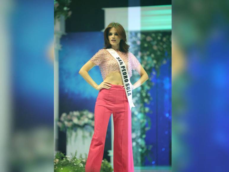 ¡Hermosas! Así fue el primer desfile de las candidatas al Miss Honduras Universo 2024