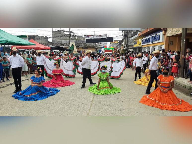 Baile, color y alegría: así se vivió el inicio de la Feria Juniana 2022 en El Paraíso