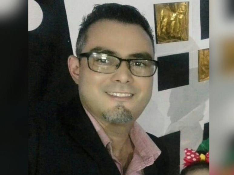 Así era Ismael Salinas, agente bancario asesinado por otro conductor en la capital