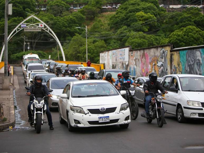 Malas costumbres que se deben evitar para prevenir accidentes en moto