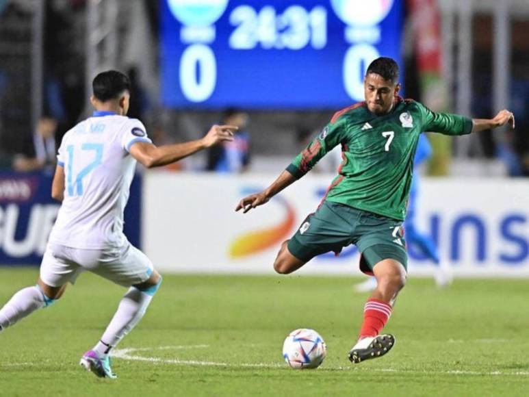 ¡Con cambios! Posible 11 de México para remontar vs Honduras