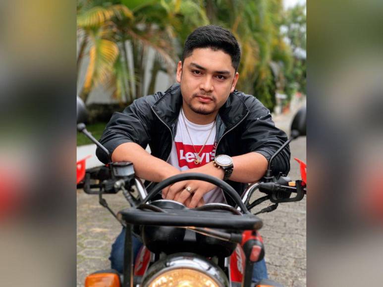 Modelo, emprendedor y talentoso dibujante: así era Robert Dubón, muerto en un accidente de motocicleta