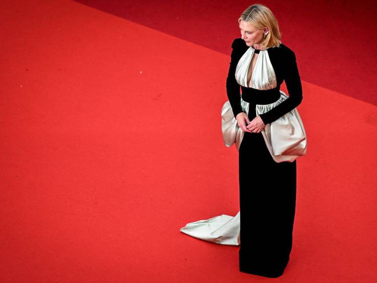 Los mejores looks del Festival de Cannes 2023: elegancia y estilo en la alfombra roja