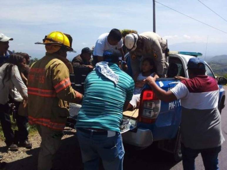 Lo que se sabe del fatal accidente que dejó dos muertos y casi una veintena de heridos en La Paz