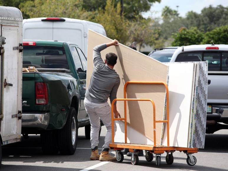 Escenas catastróficas, desaparecidos y marejadas peligrosas: El paso del huracán Ian en Florida, EEUU