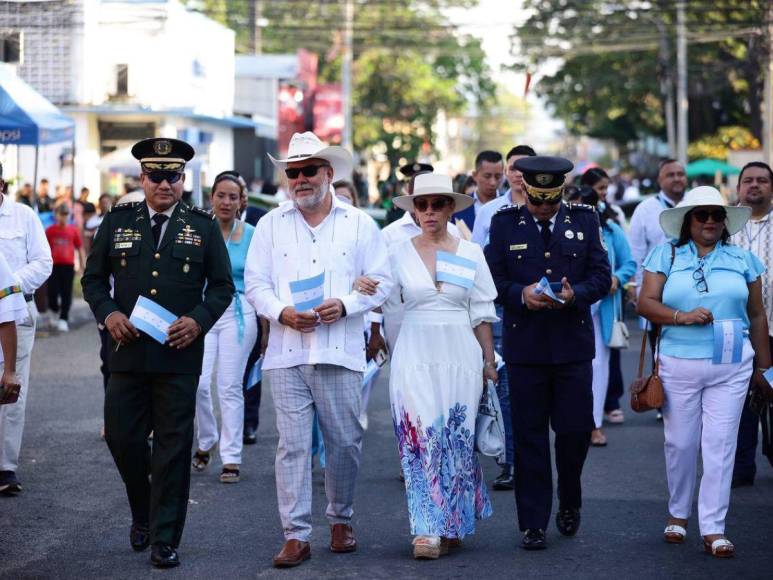 Así fue el desfile de policías y militares durante la celebración de la Independencia de Honduras