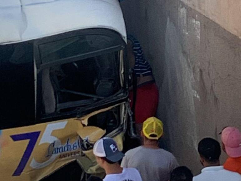 Un muerto y varios heridos: Lo que se sabe del fatal accidente de rapidito que cayó en túnel del bulevar Suyapa