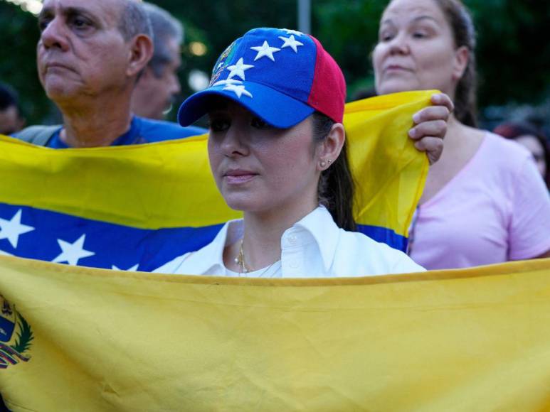 Oposición venezolana mantiene protestas, a pesar de las amenazas de cárcel de Maduro