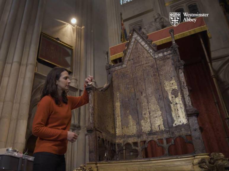 Coronación de Carlos III: la silla de más de 700 años que será el centro de la ceremonia