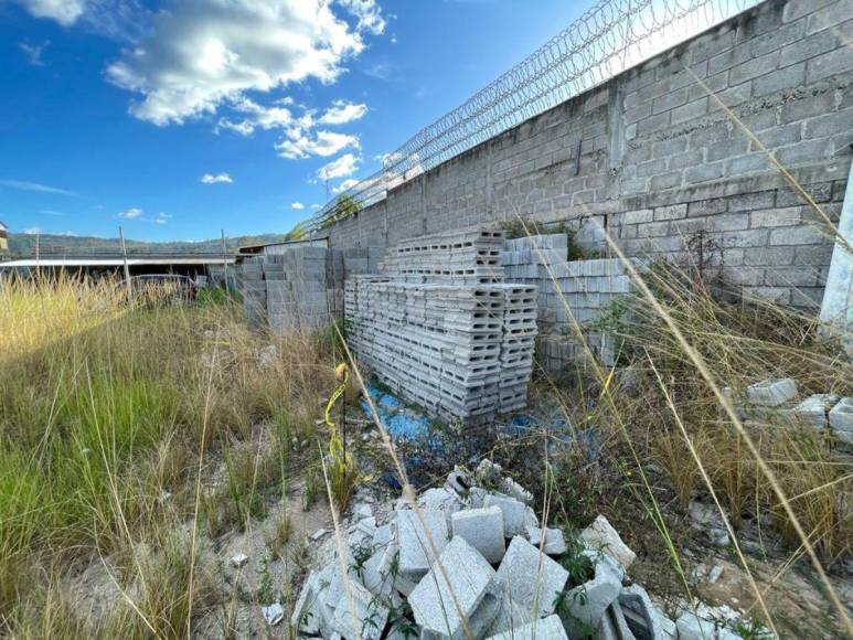 Diseñada para aislar a peligrosas cabecillas: así es la “minicárcel de máxima seguridad” para mujeres que el gobierno abandonó