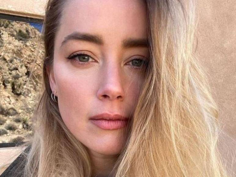 Así es la lujosa mansión que Amber Heard compró en zona desértica de California (FOTOS)