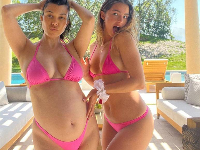 Las sensuales fotos de Kourtney Kardashian presumiendo su embarazo a sus 44 años