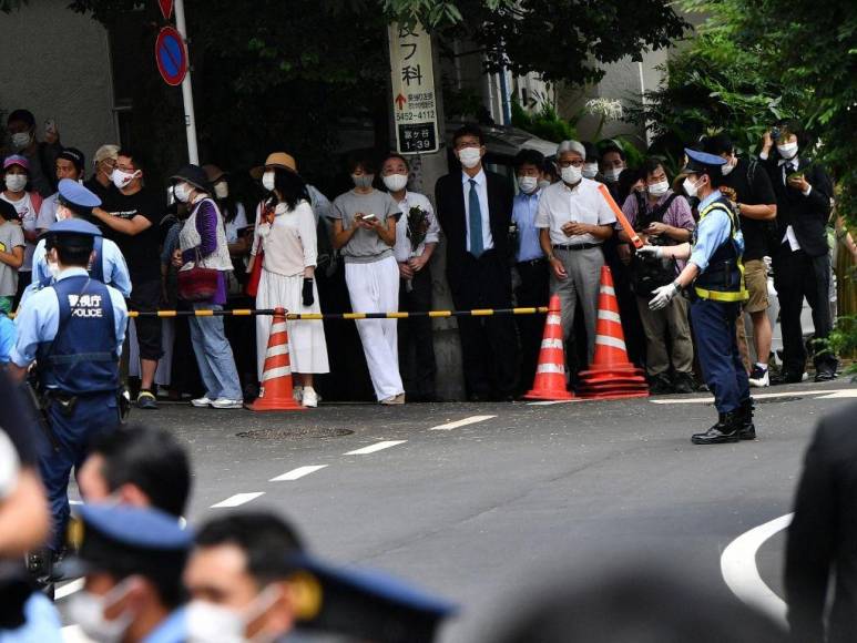 Fotos: lágrimas y luto en Japón tras el asesinato del primer ministro Shinzo Abe