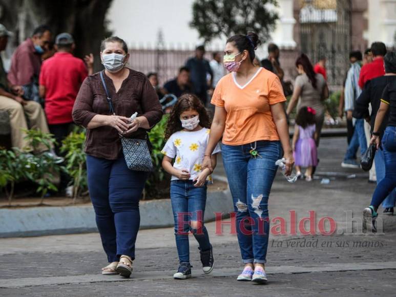 Amorosas, compresivas y fuertes, así son las madres hondureñas (Fotos)