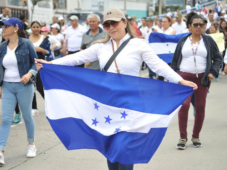 Los mensajes y lo que no se vio de la Gran Marcha por Honduras