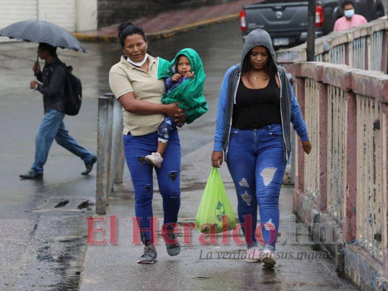 Temor e incertidumbre en la capital ante amenaza de huracán Julia (FOTOS)