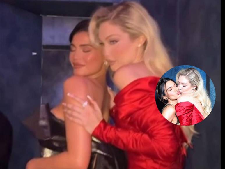 Emily Ratajkowski y Kylie Jenner compiten por la atención, mientras que Kendall y Gigi se besan en la after party de Vanity Fair