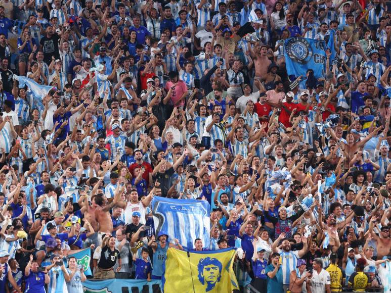 Festejo del “Dibu” y el gesto de Messi: así celebró Argentina el pase a la final