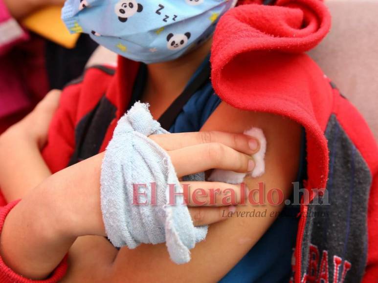 Así arrancó la jornada de vacunación a niños de 5 años en adelante (Fotos)