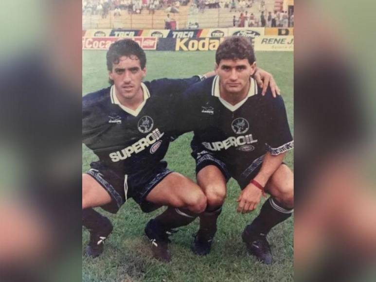 Exgoleador de Olimpia y Motagua, comentarista de deportes y entrenador: Así es la vida del uruguayo Álvaro Izquierdo