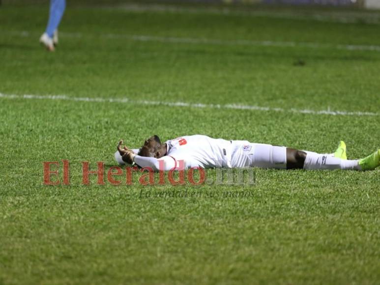 Ambiente, goles y color en el partido entre Olimpia y Lobos (Fotos)