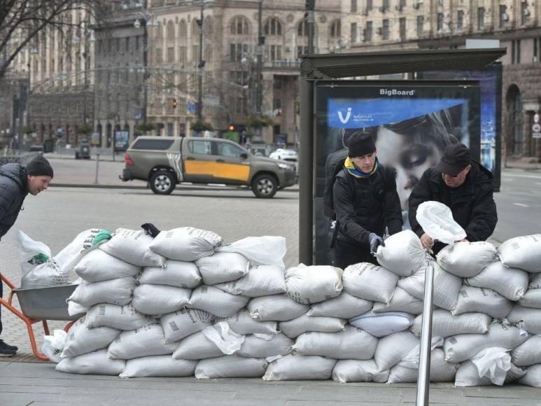 Así se prepara Kiev para defenderse de los ataques rusos