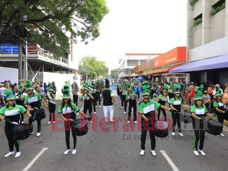 Fervor y algarabía en las fiestas de Independencia en la zona norte de Honduras (FOTOS)