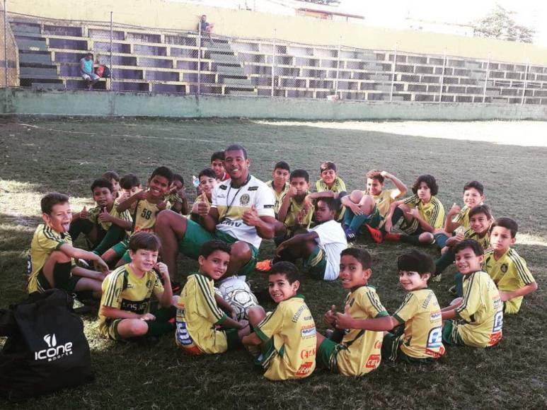 Así es la vida del brasileño Jocimar Nascimento tras su retiro del fútbol