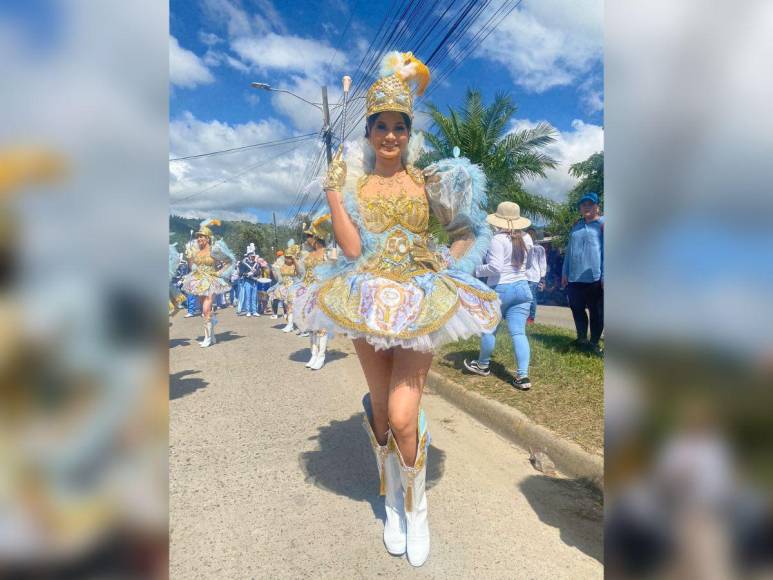 ¡Qué elegancia! Espectaculares palillonas del Instituto Cosme García de Danlí