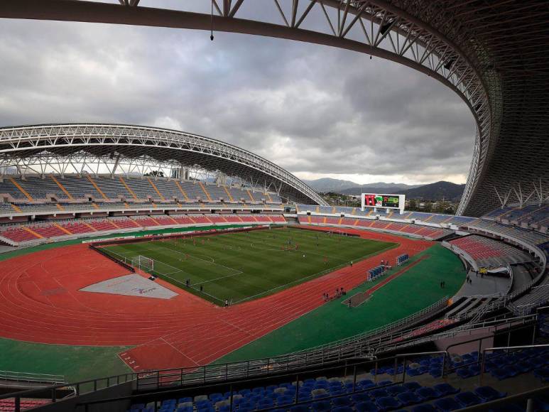 ¡Honduras tiene dos en la lista! Estadios con grama híbrida en Centroamérica