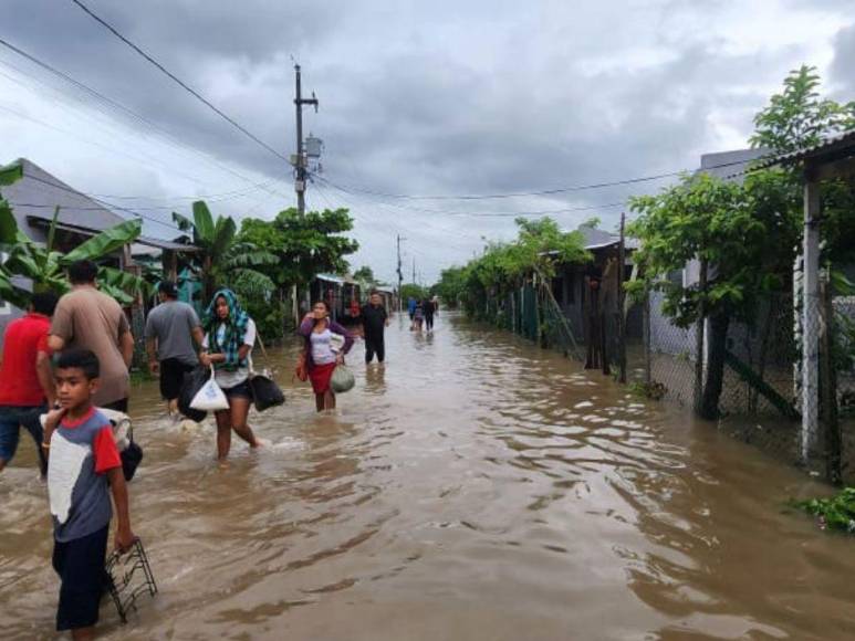 Un muerto, evacuaciones y múltiples inundaciones: Choloma vuelve a estar en riesgo por Julia