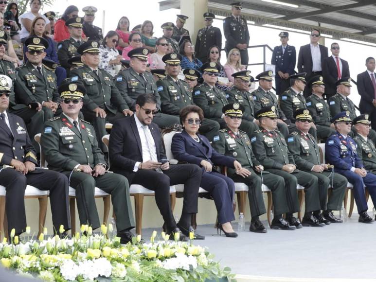 Con demostración de destrezas y entrega de reconocimientos, homenajean a la Policía Militar por su 11 aniversario