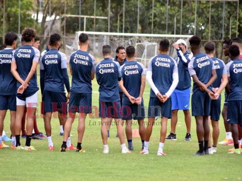 Así saltó “El Nene” Obando al nido de las Águilas Azules (Fotos)