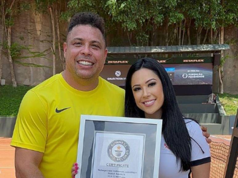 Raquel Freestyle, la brasileña que rompió el récord mundial de dominadas