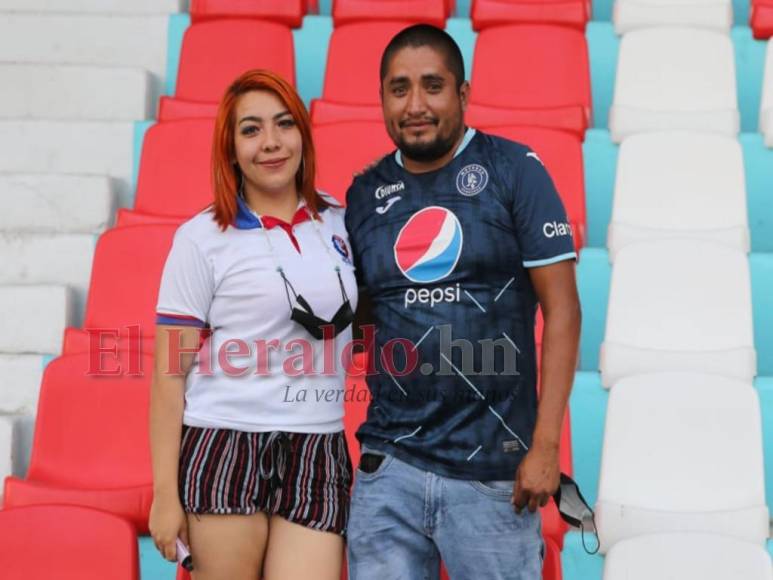 Belleza, seguridad y un estadio vacío en el clásico Motagua vs. Olimpia (FOTOS)