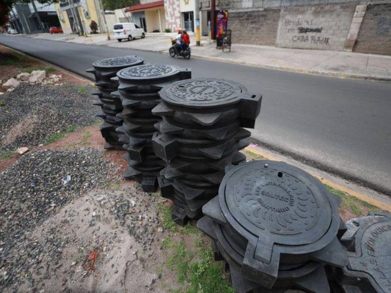 Los “dragones” transforman viejas calles a vías de alta calidad en la capital