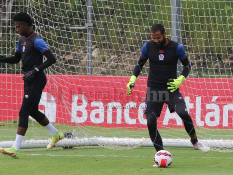 Con los cuartos en la mira: Así fue el último entrenamiento de Olimpia antes de medirse a Municipal