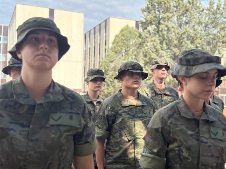 Así fue el ingreso de la princesa Leonor a la academia militar