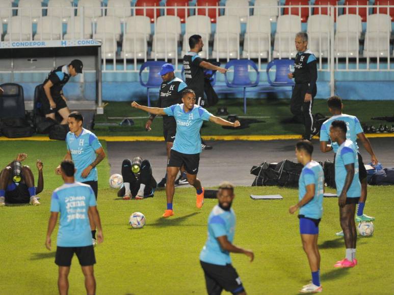 ¡Del aeropuerto a la cancha! Honduras entrenó en Tegucigalpa pensando en derrotar a Cuba