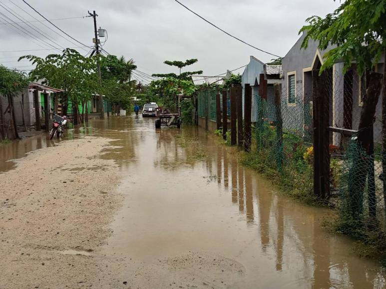 Un muerto, evacuaciones y múltiples inundaciones: Choloma vuelve a estar en riesgo por Julia