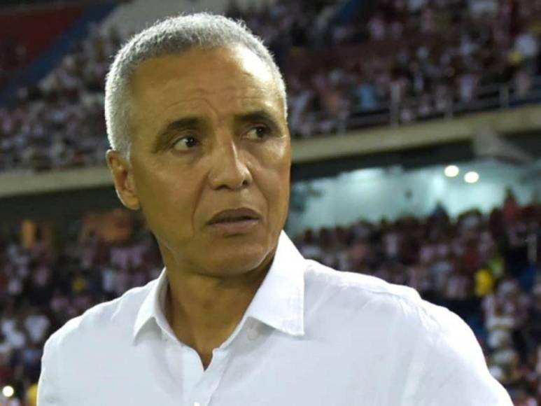 Exleyendas y un hombre de confianza: los candidatos para ser asistente técnico de Reinaldo Rueda en Honduras