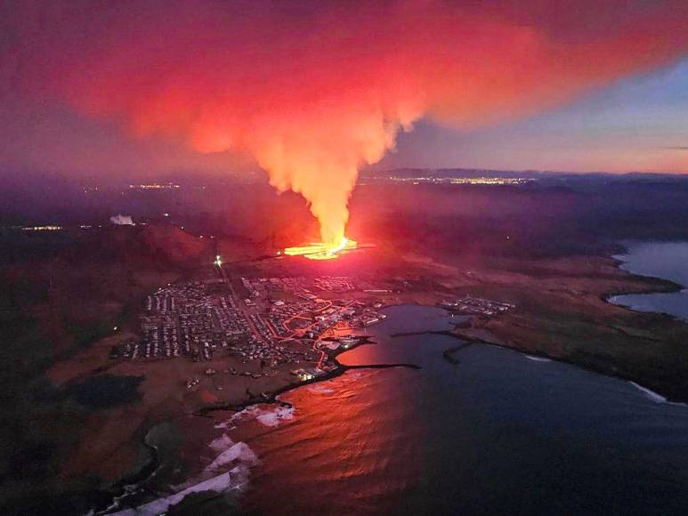 Islandia sigue siendo golpeado por las erupciones volcánicas