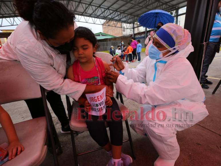 Así arrancó la jornada de vacunación a niños de 5 años en adelante (Fotos)