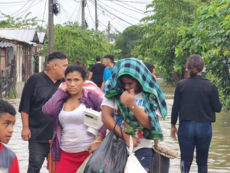 Un muerto, evacuaciones y múltiples inundaciones: Choloma vuelve a estar en riesgo por Julia