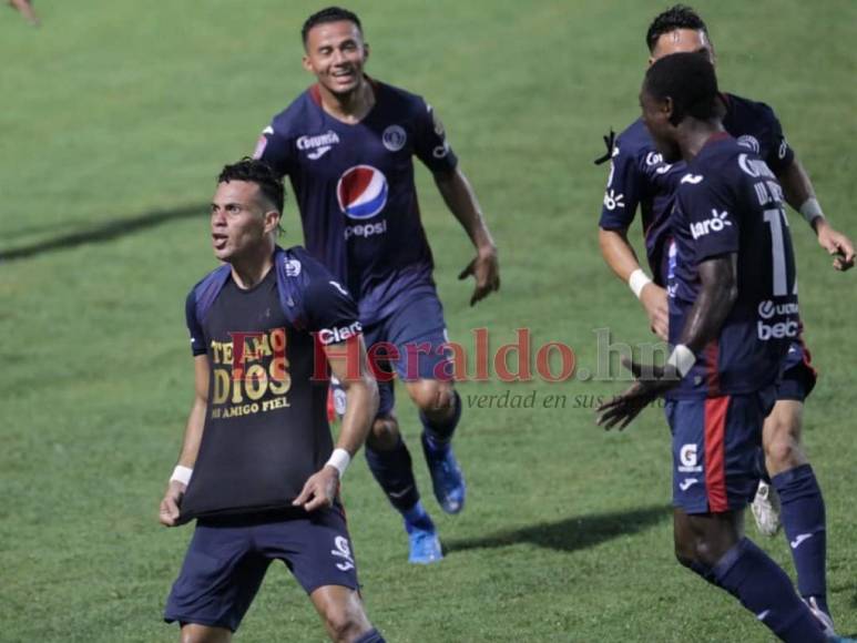 Aniquiló a su exequipo y acercó a Motagua a la 18, las hazañas de Ángel Tejeda