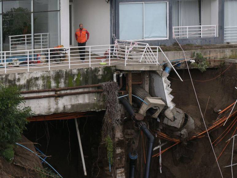 Chile en emergencia por lluvias; hay un muerto y miles de damnificados